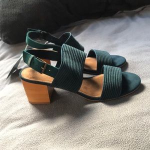 Brand New TOMS Sandals